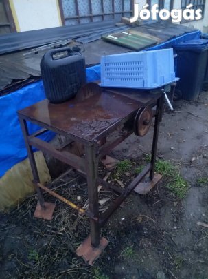körfürész cirkula asztal motor nélkül