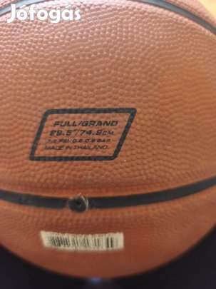 kosárlabda eladó 