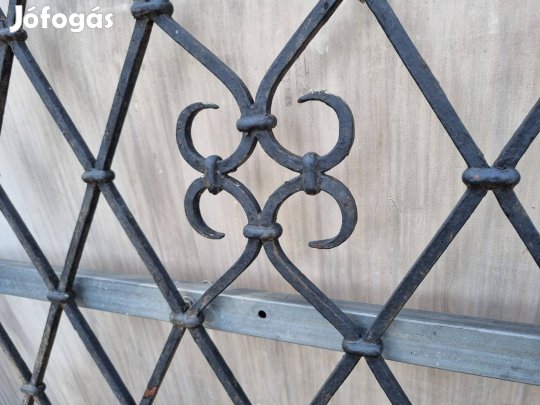 kovácsolt vas kapu eladó