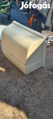 lakókocsihoz palacktartó doboz