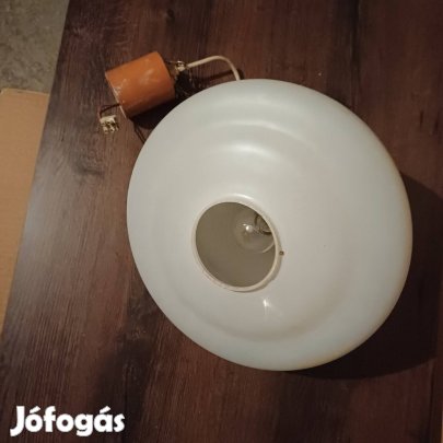 lámpa foglalattal