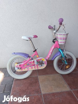 lányka bicikli 