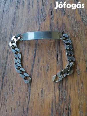 lapbetétes retró karlánc