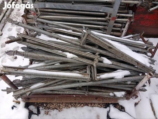 lefúrható falzsalu kerítés sávalap támaszték zsalu