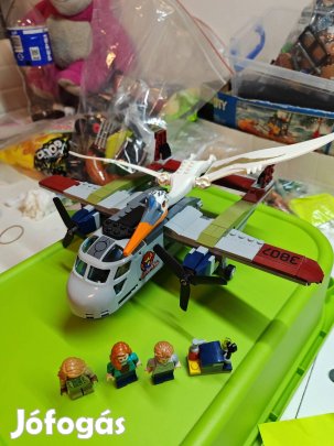 lego 76947 Jurassic quetzalcoatlus repűlögépes támadás 