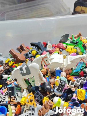 lego classic fehér lovacska 