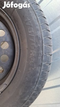 lemez felni , gumiabronccsal eladó