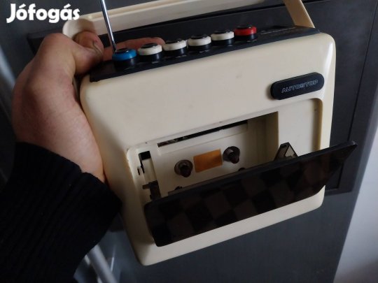 magno rádio sétálo