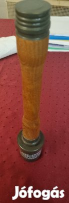 második világháborús német gyakorló fa gránát