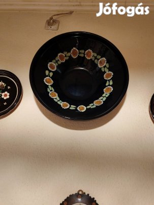 mázas kerámia tálak