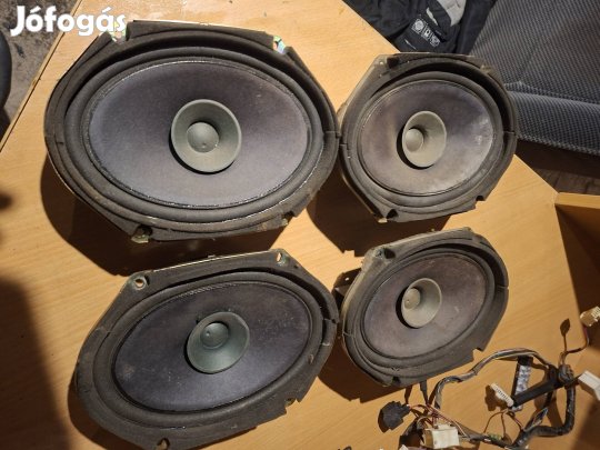 mazda 6 2003 gyári hangszoró