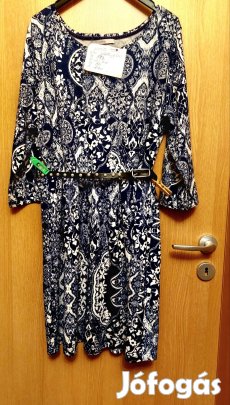 miniruha 46 os bő szoknyával. 