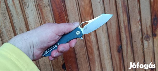 minőségi kés eladó sosem volt használva