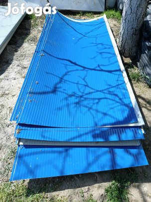 mintázótt lemez tablák 2,5x1m.