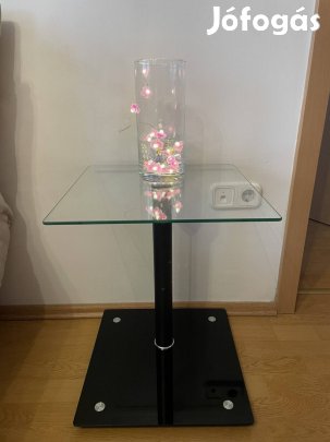 modern dohanyzó asztal