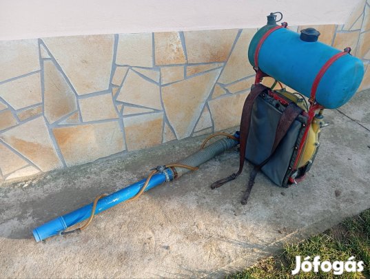 motoros háti permetező Solo