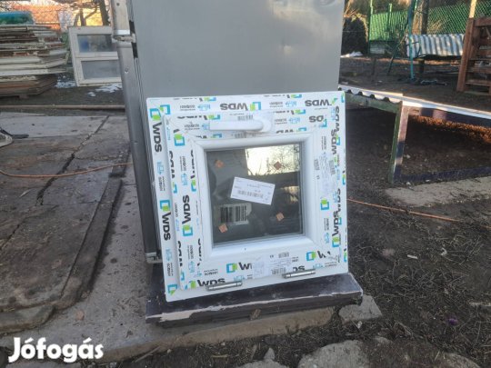 muanyag ablak 45x45 uj