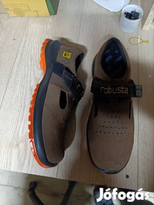 munkavédelmi bakancs 45 robusta