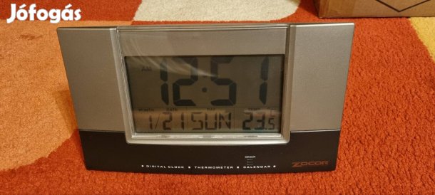 nagy kijelzős asztali óra, dátum, hőmérséklet kijelzővel 