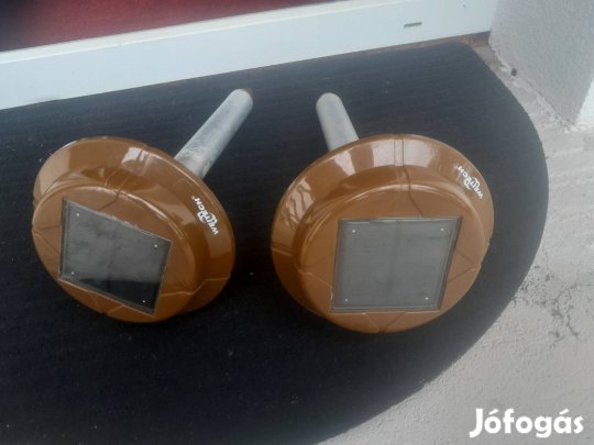 napelemes hüllő riasztó 