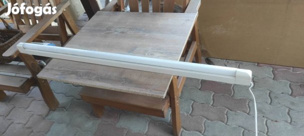 neon lámpa konyhaszekrényre