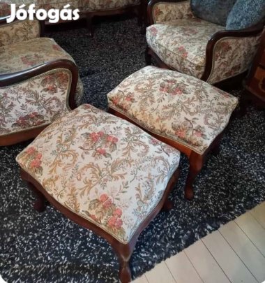 neoreneszánsz lábtartó