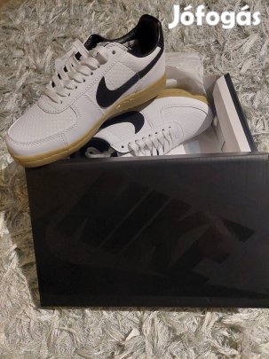 nike cipő 38