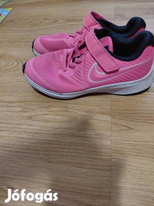 nike sportcipő 32.5ös méret