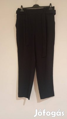 női új újszerű állapotban nadrágok 1100 Ft/ db