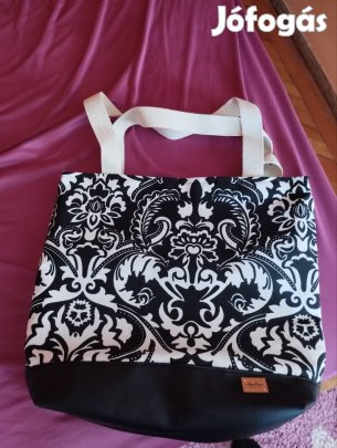 női válltáska eladó 