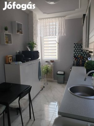 oroszlányi 3szobás,jó környezeti adottságokkal