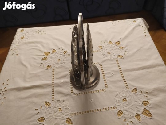 összecsukható süteményes tálca, sütemény kínáló