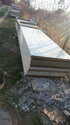 öt centis purohabos szendvics panel