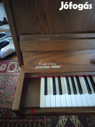 páncéltőkés pianino eladó szállítás akár ingyen