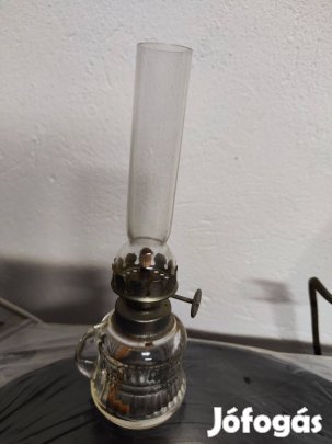 petróleum lámpa asztali új állapotú 