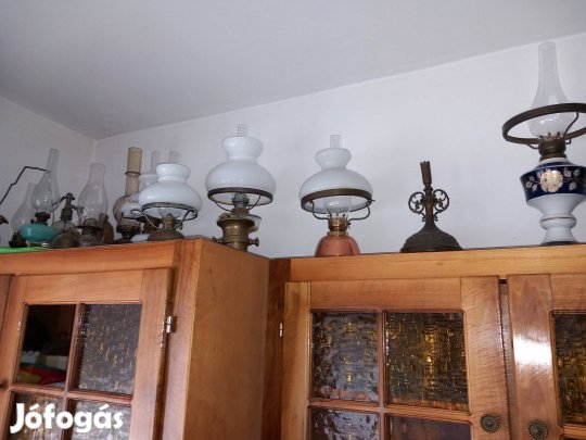 petróleumlápa gyüjtemény