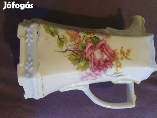 porcelán kiöntő 1db