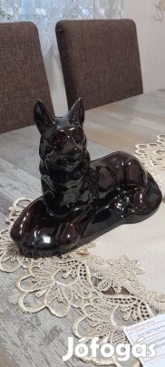porcelán németjuhász kutya