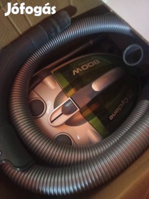 porszivó eladó 5000ft alig használt.