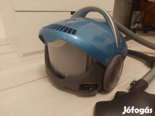 porzsák nélküli porszívó 