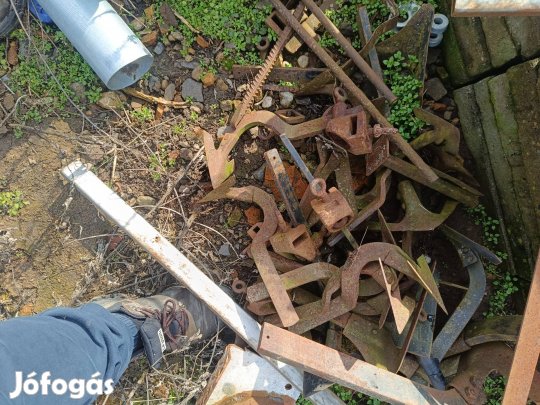 precíziós sorközművelő kapák 