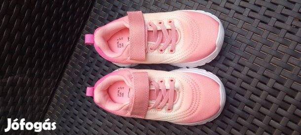 primark sportcipő új 27-es méretű 