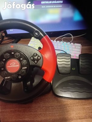 ps4 kormany pedal jo alapodban van
