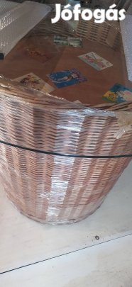 rattan kézi gurulós bár pult reggeliző asztal új üveg 