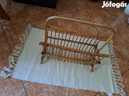 rattan ujsagtarto drapp szinben