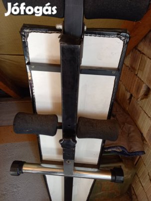 régi fürdőszobai szekrény eladó 2db van