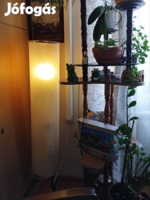 régi oszlop formájú állólámpa,kihasználatlanság miatt eladó!