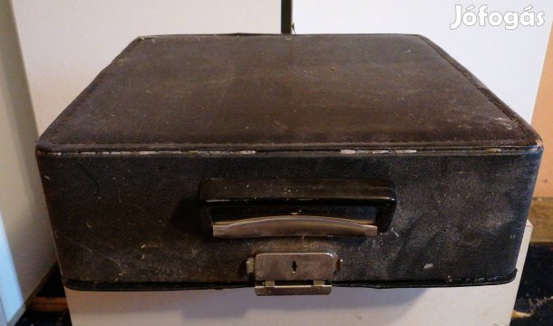 régi táska írógép