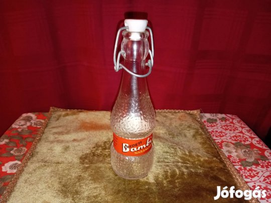 retro Bambis üveg címkével 