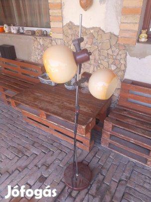retró állólampa